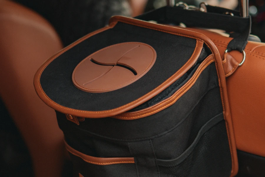 Leakproof car trash bag