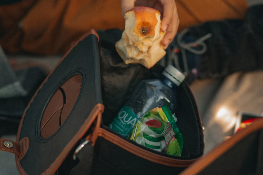 Leakproof car trash bag